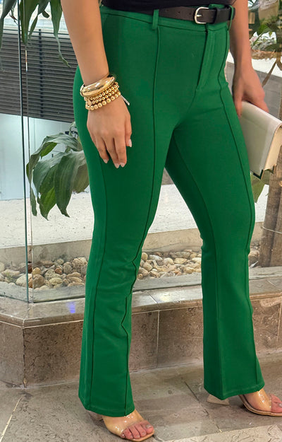 Pantalón verde con cinturón - Boutiquemirel