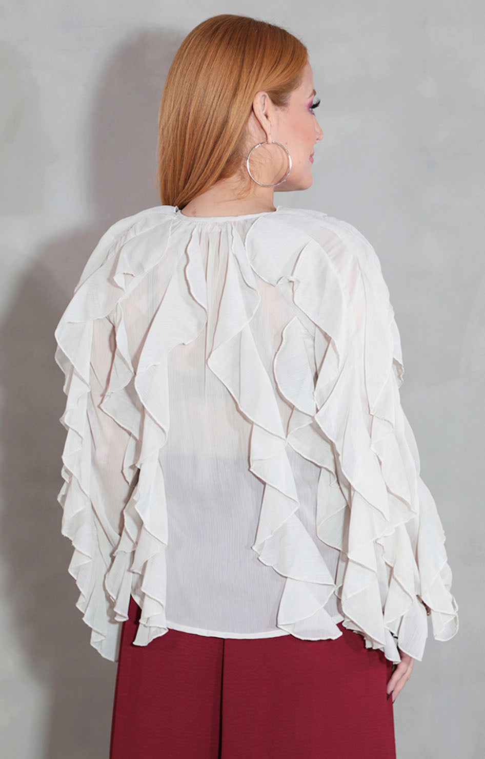 Blusa beige con olanes - BLUSA Boutiquemirel 