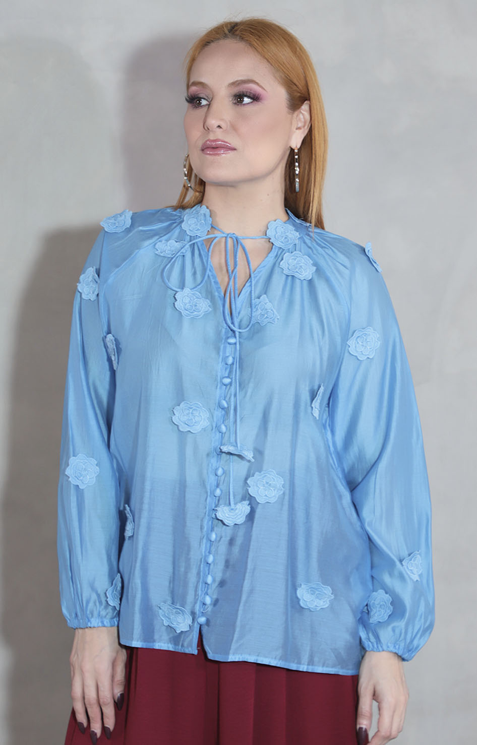 Blusa azul con flores - BLUSA Boutiquemirel 