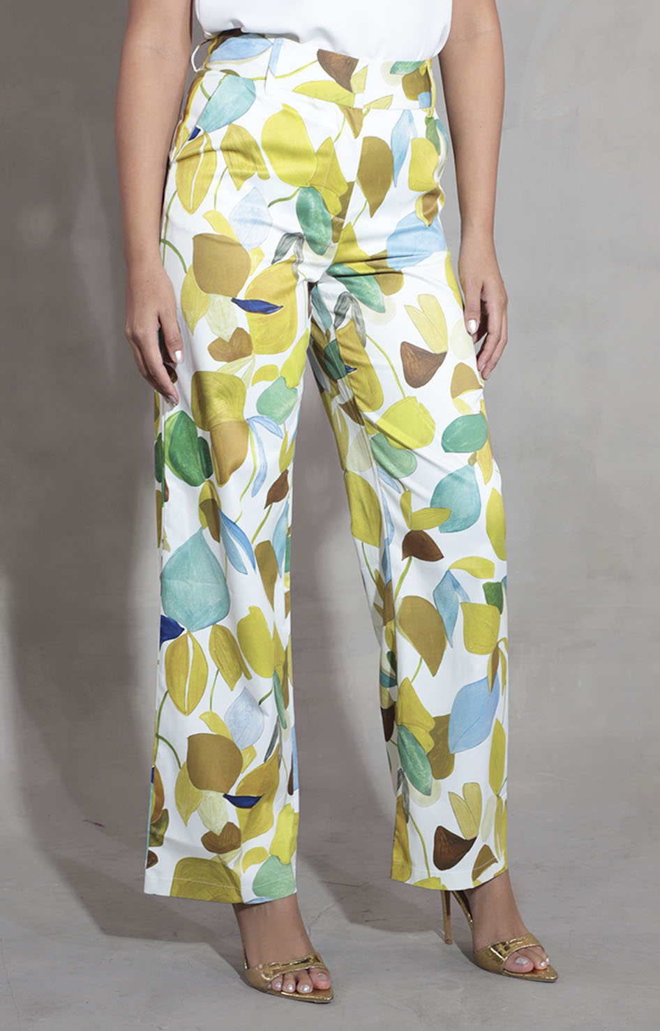 Pantalón beige con hojas - PANTALON Boutiquemirel 