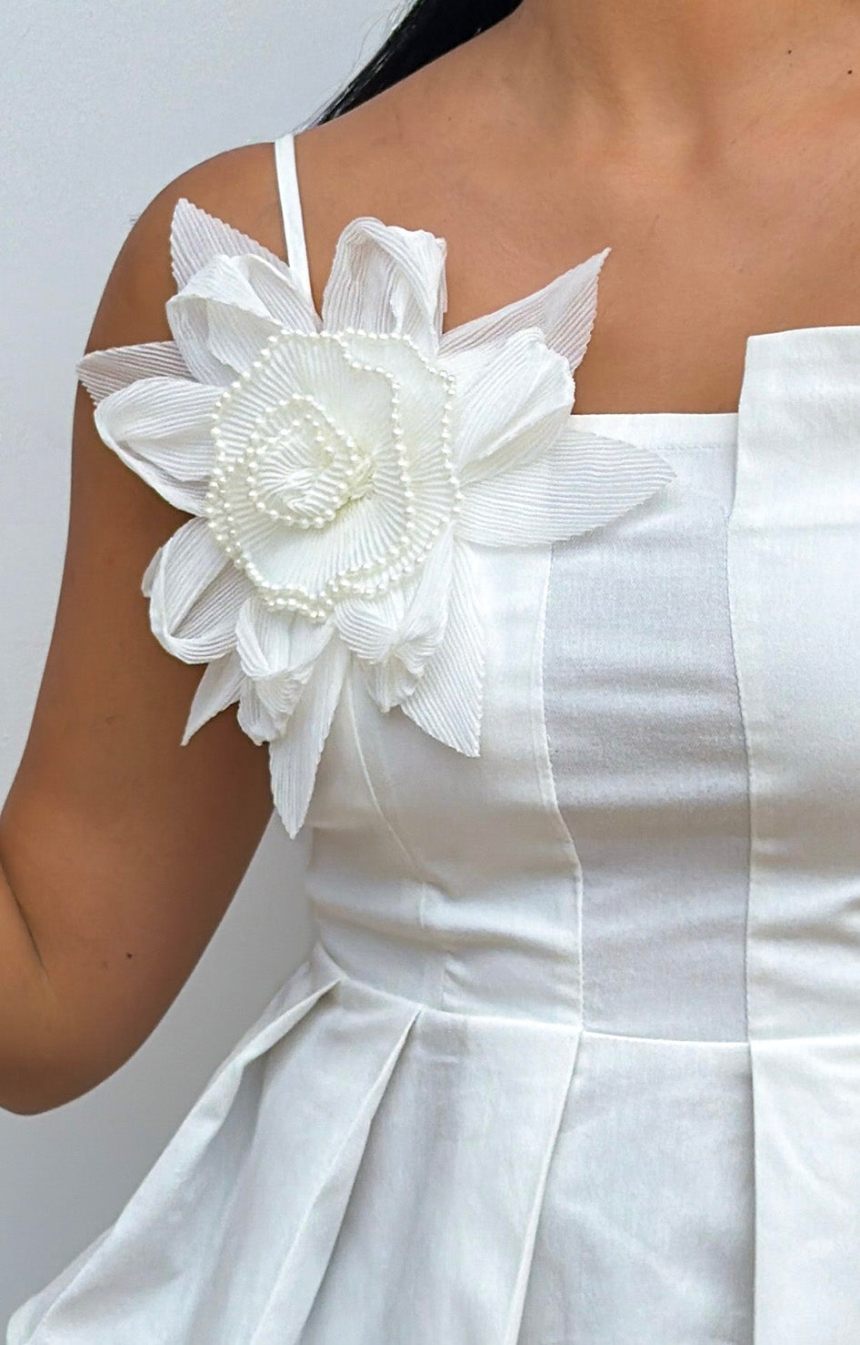 Blusa blanca peplum y detalle 3D - BLUSAS REGULAR Boutiquemirel 
