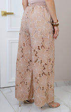 Pantalón beige de guipur