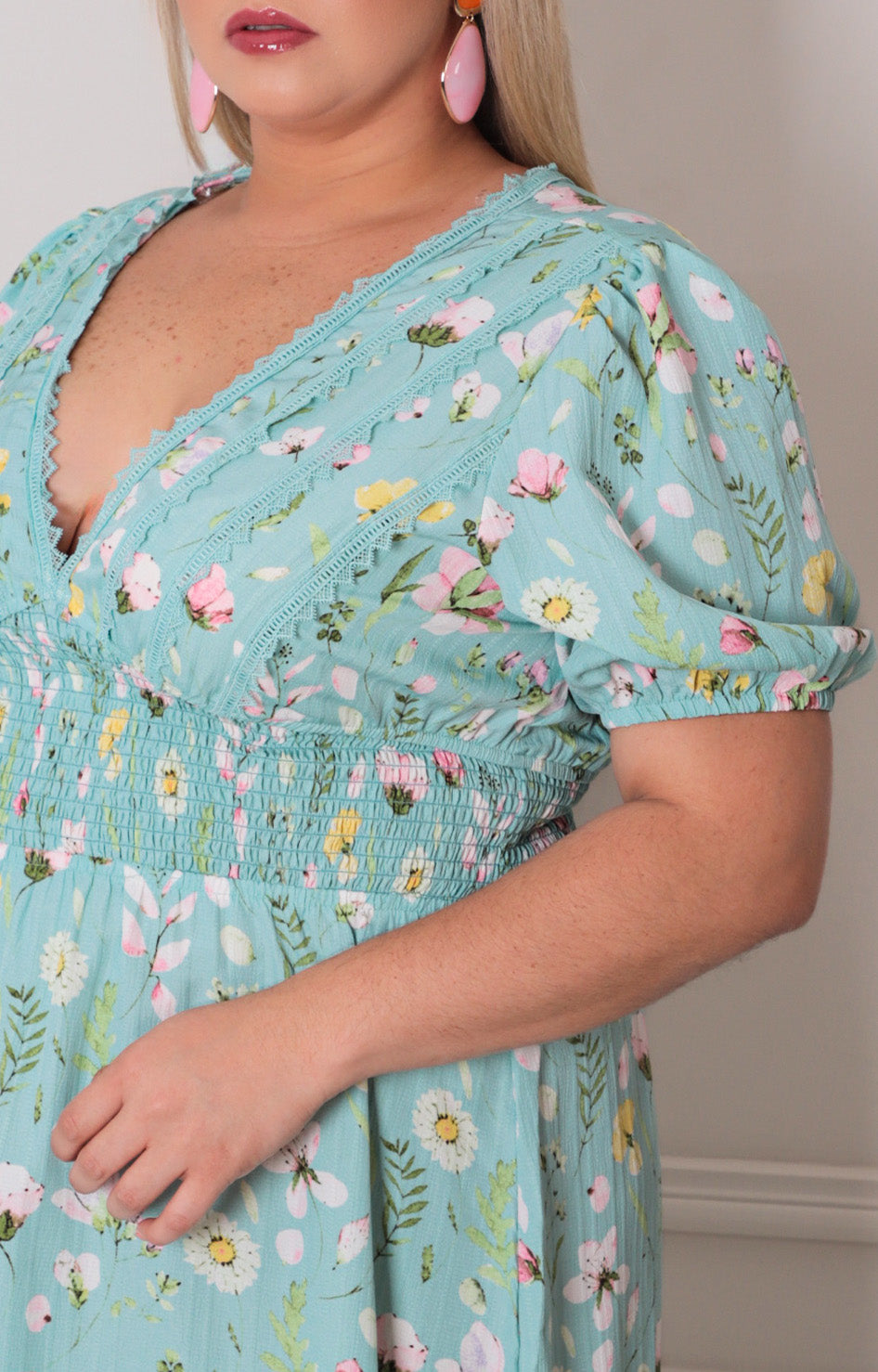 Vestido estampado floral - VESTIDO LARGO CURVY Boutiquemirel 