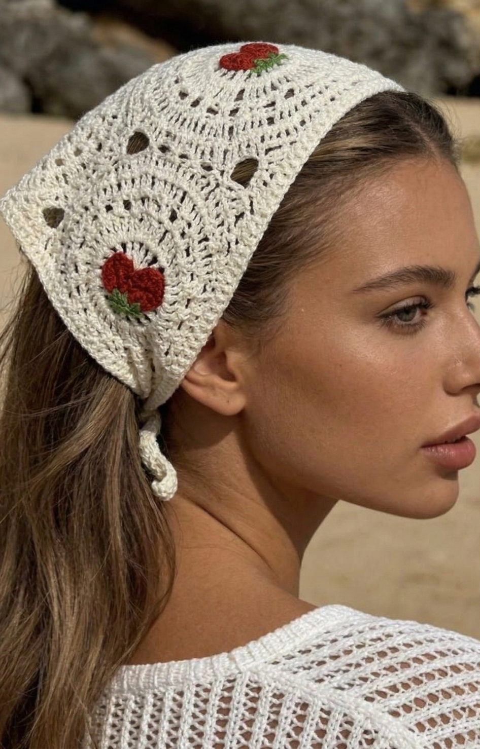 Bandana Crochet Blanca con Fresas - DIADEMAS Boutiquemirel 