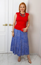 Falda azul con estampado de hojas