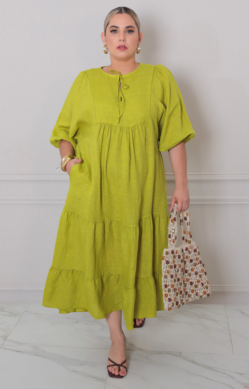 Vestido verde liso - VESTIDO CORTO CURVY Boutiquemirel 