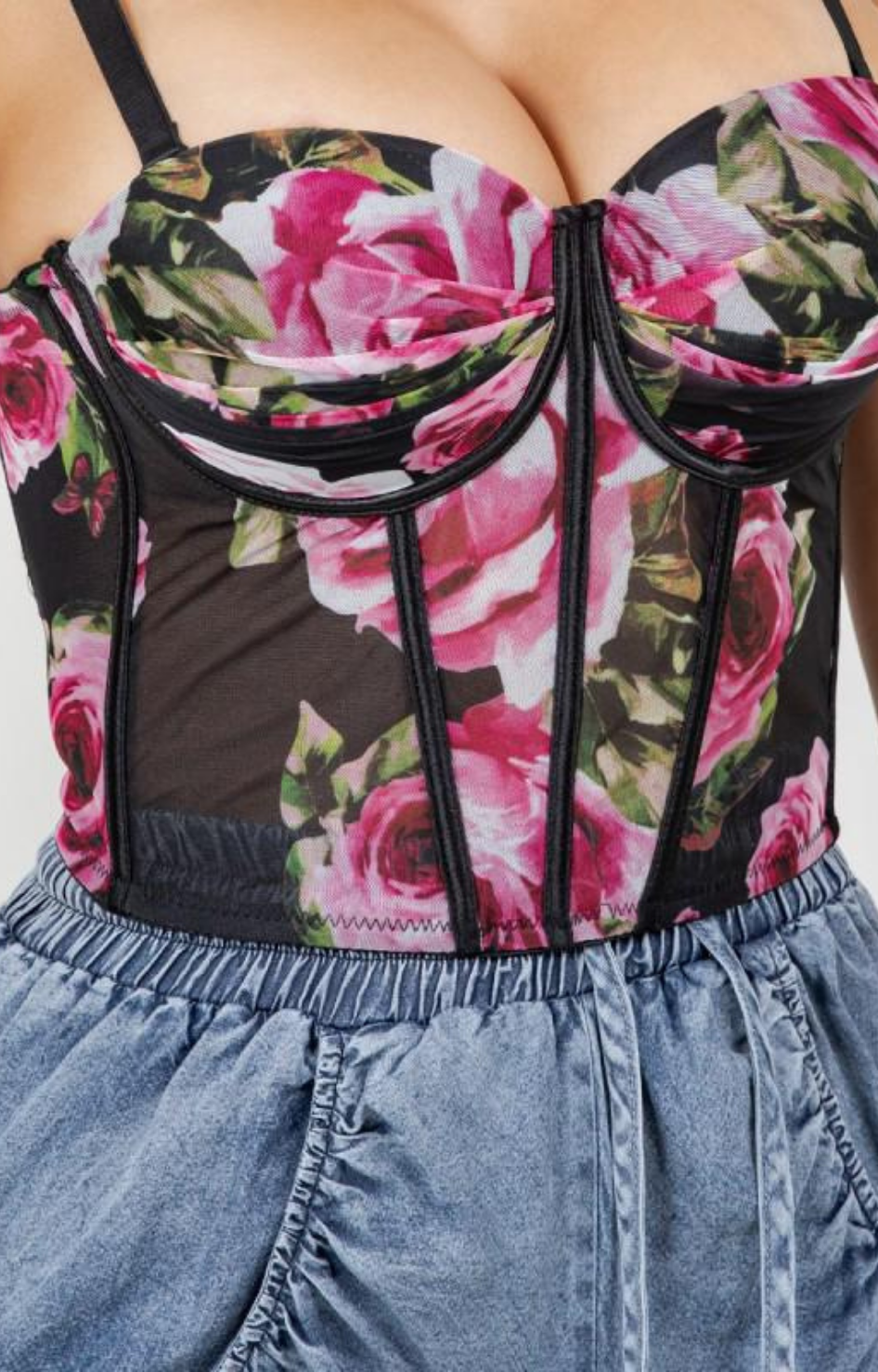 Blusa negra de tirantes