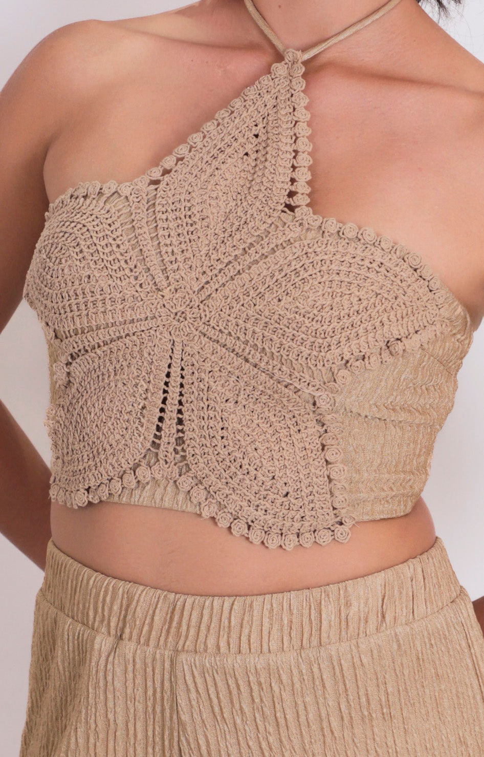 Conjunto beige crochet