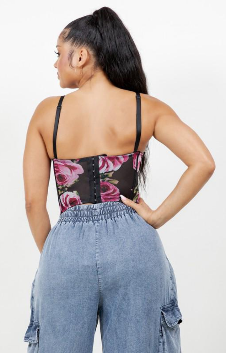 Blusa negra de tirantes