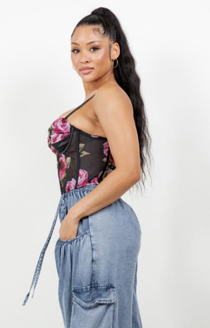 Blusa negra de tirantes