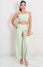 Conjunto verde de guipiur