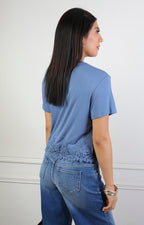Blusa con encaje decorativo