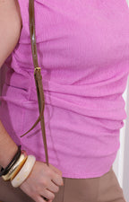 Blusa con drapeado lateral
