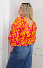 Blusa fucsia estampada