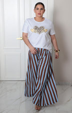 Blusa con estampado animal print y pedrería