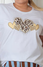 Blusa con estampado animal print y pedrería