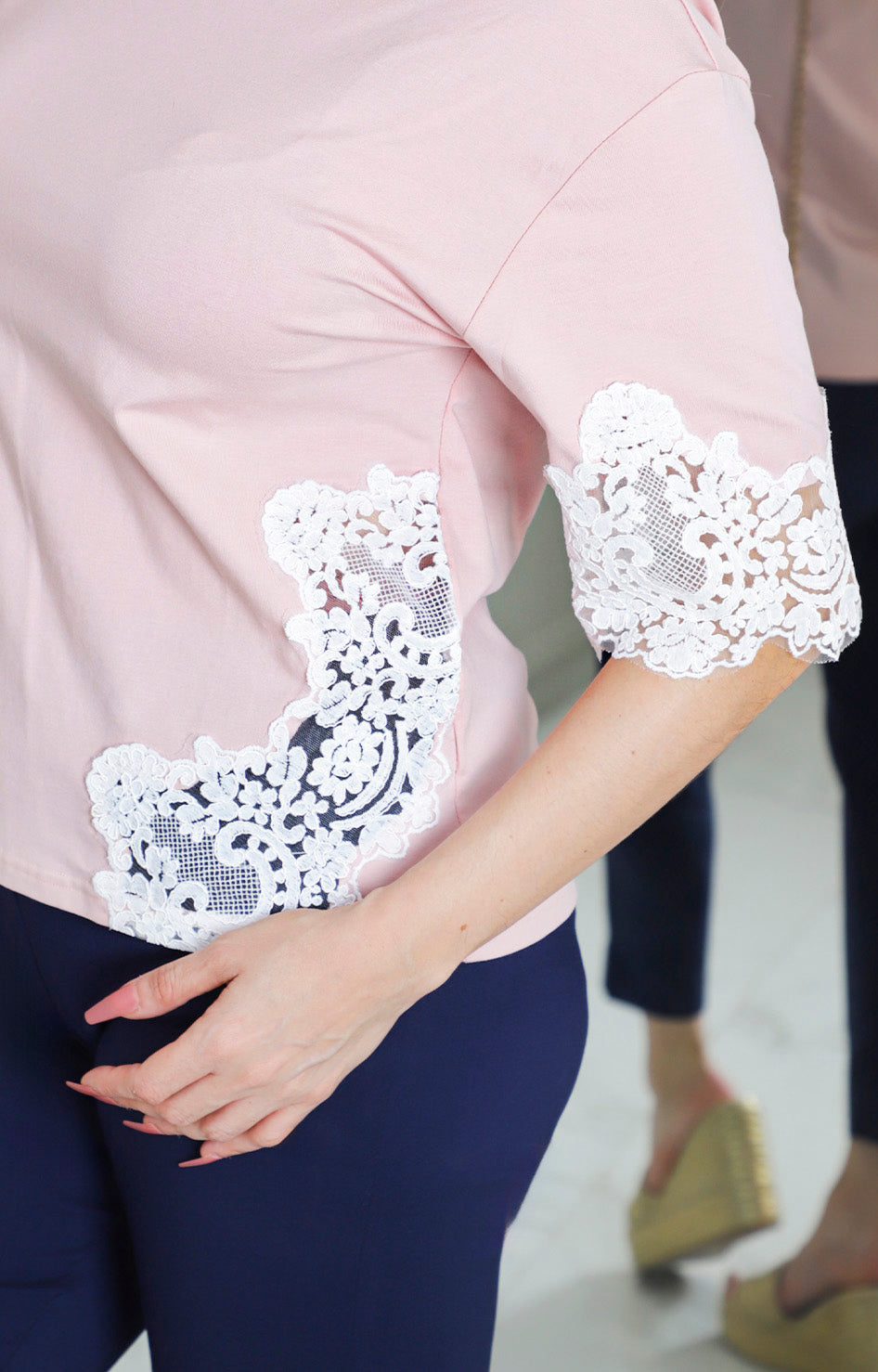 Blusa con detalle de encaje