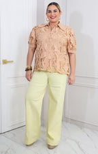 Blusa de guipur con botones