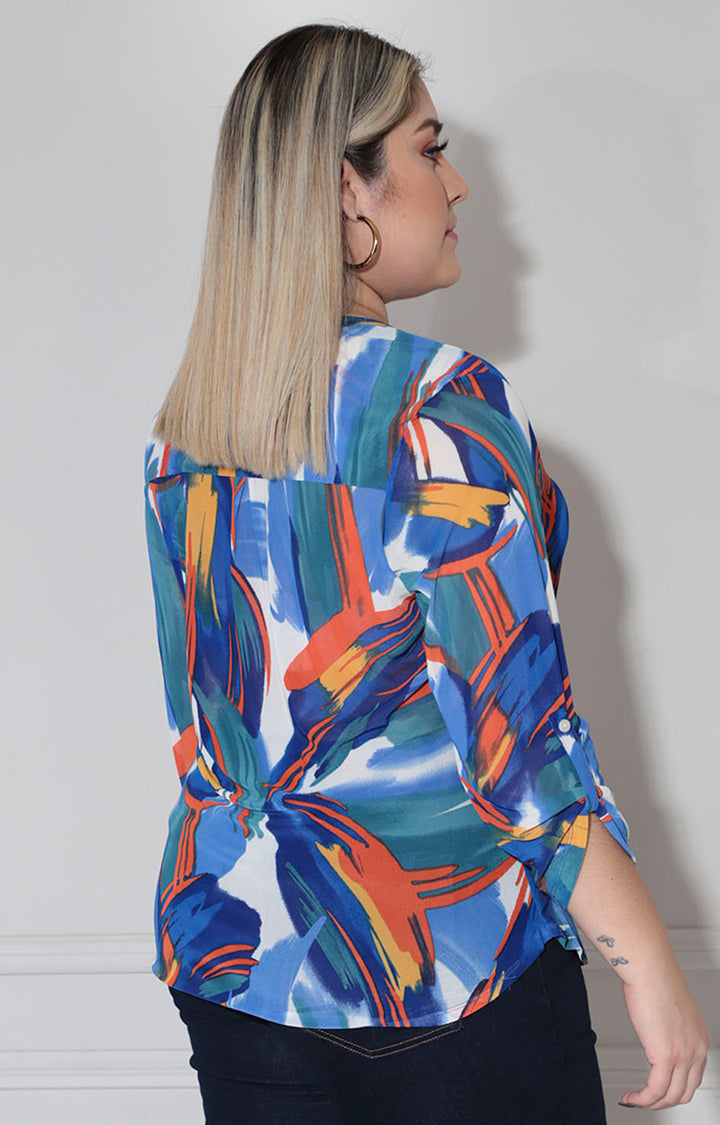 Blusa azul estampada