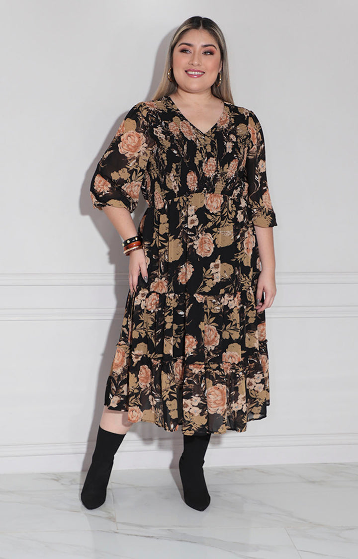Vestido negro con flores