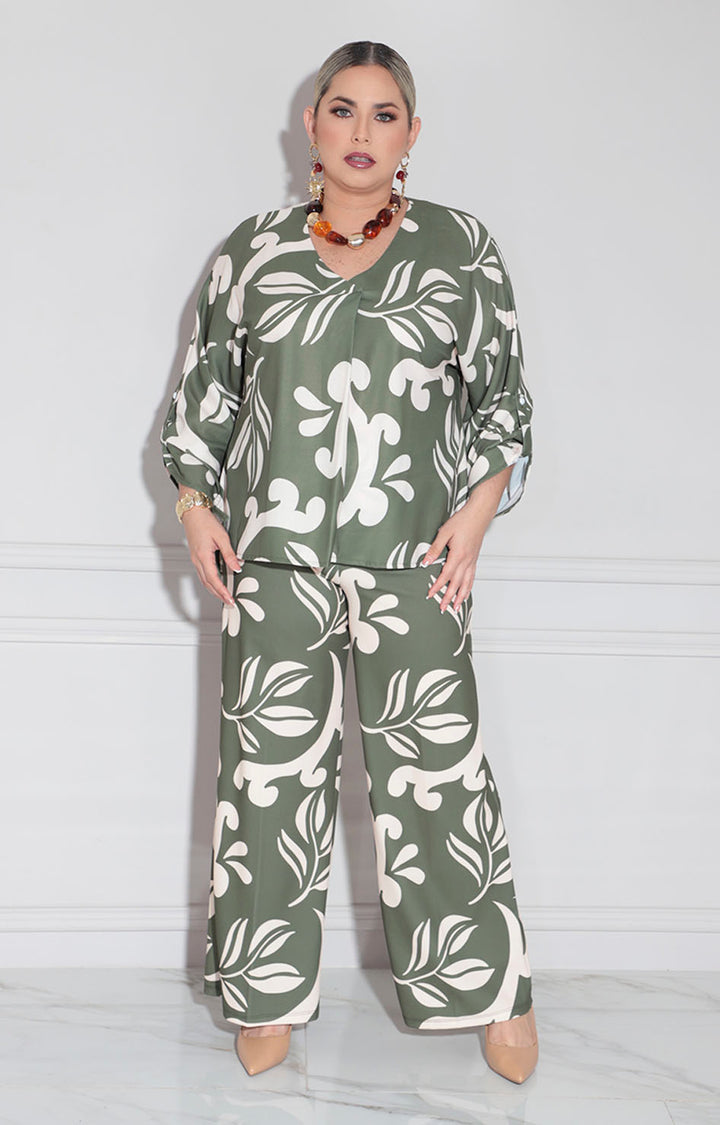 Conjunto verde floral