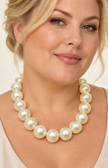 Collar de perlas grandes