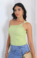 Blusa verde asimétrica