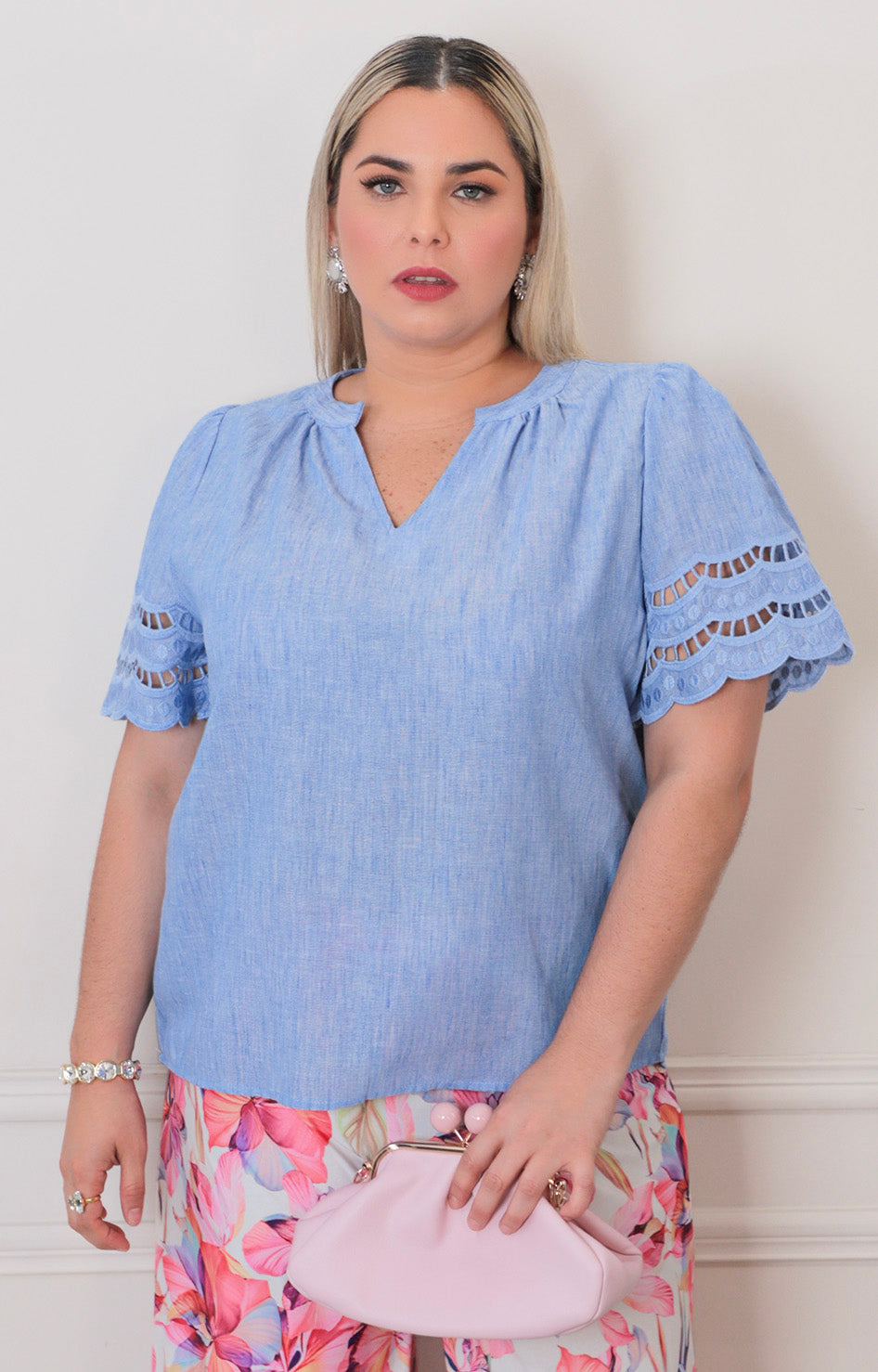 Blusa lisa con detalle - BLUSAS CURVY Boutiquemirel 