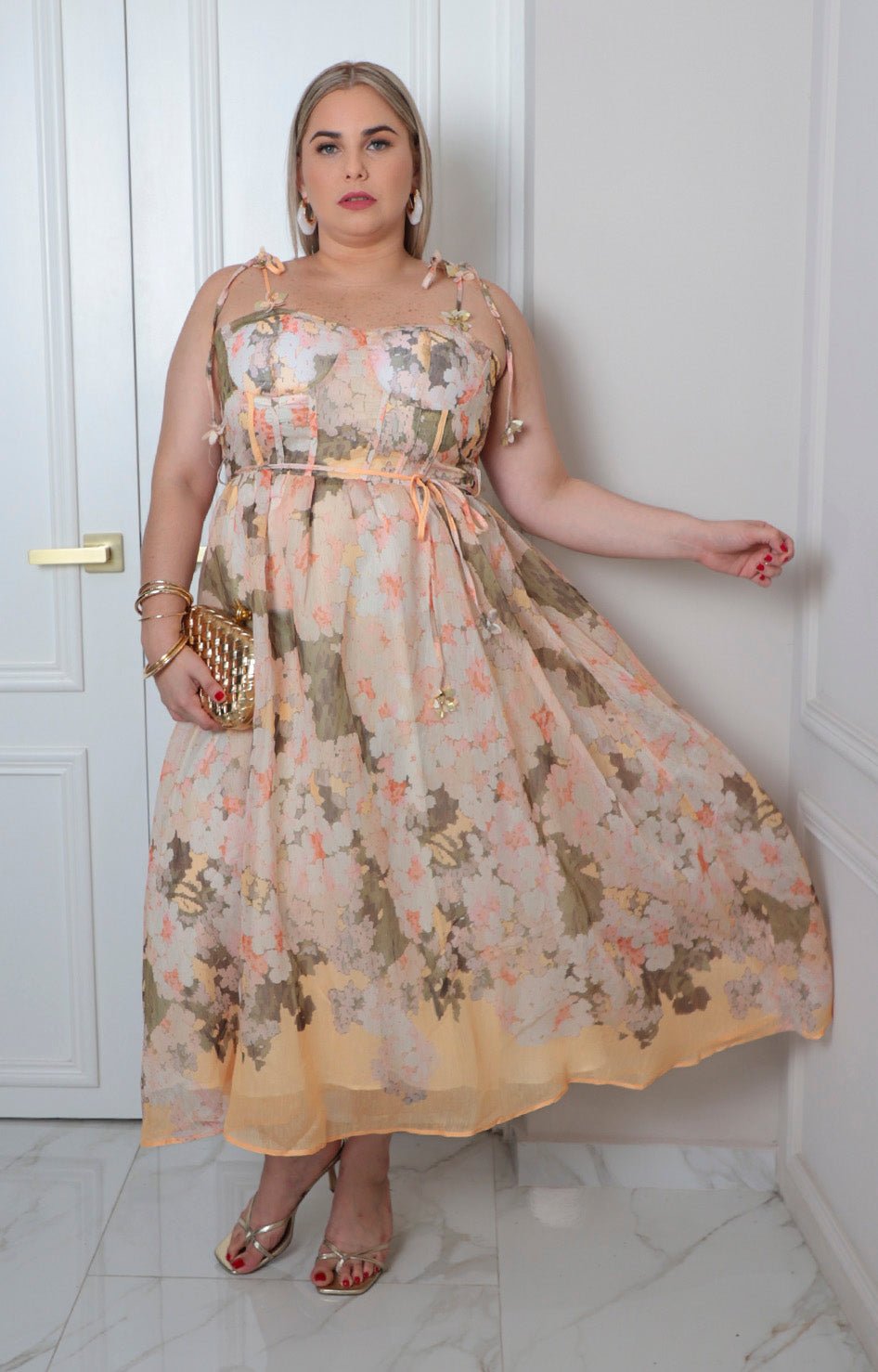 Vestido estampado floral con bustier