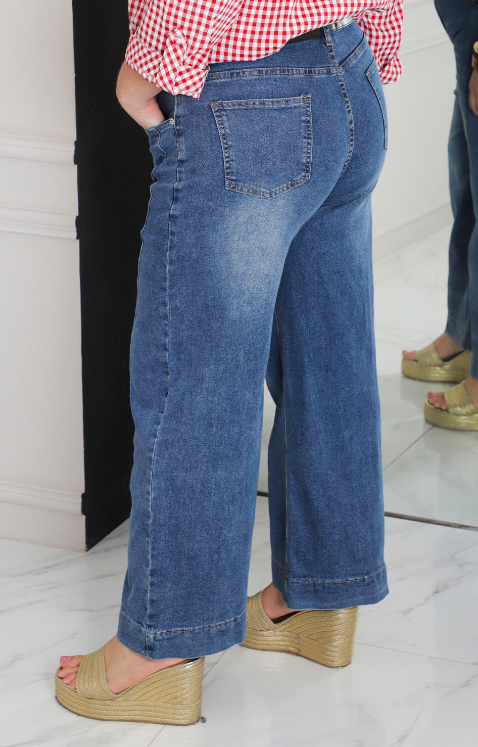 Pantalòn de mezclilla con cinturón