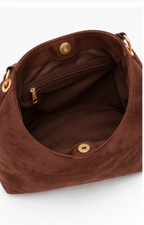 Bolsa hobo con cadena de la marca Boutiquemirel, en cuero negro con detalles de cadena dorada, diseño elegante y moderno.