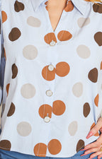 Blusa azul con polka-dots
