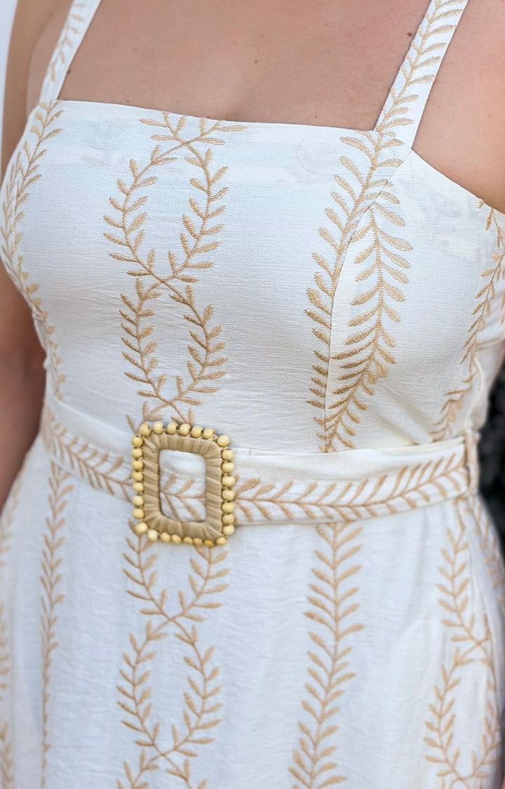 Vestido beige con detalle bordado y cinturón - VESTIDO LARGO REGULAR Boutiquemirel 