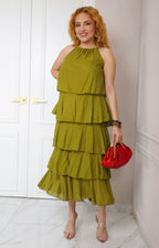 Vestido verde halter con olanes