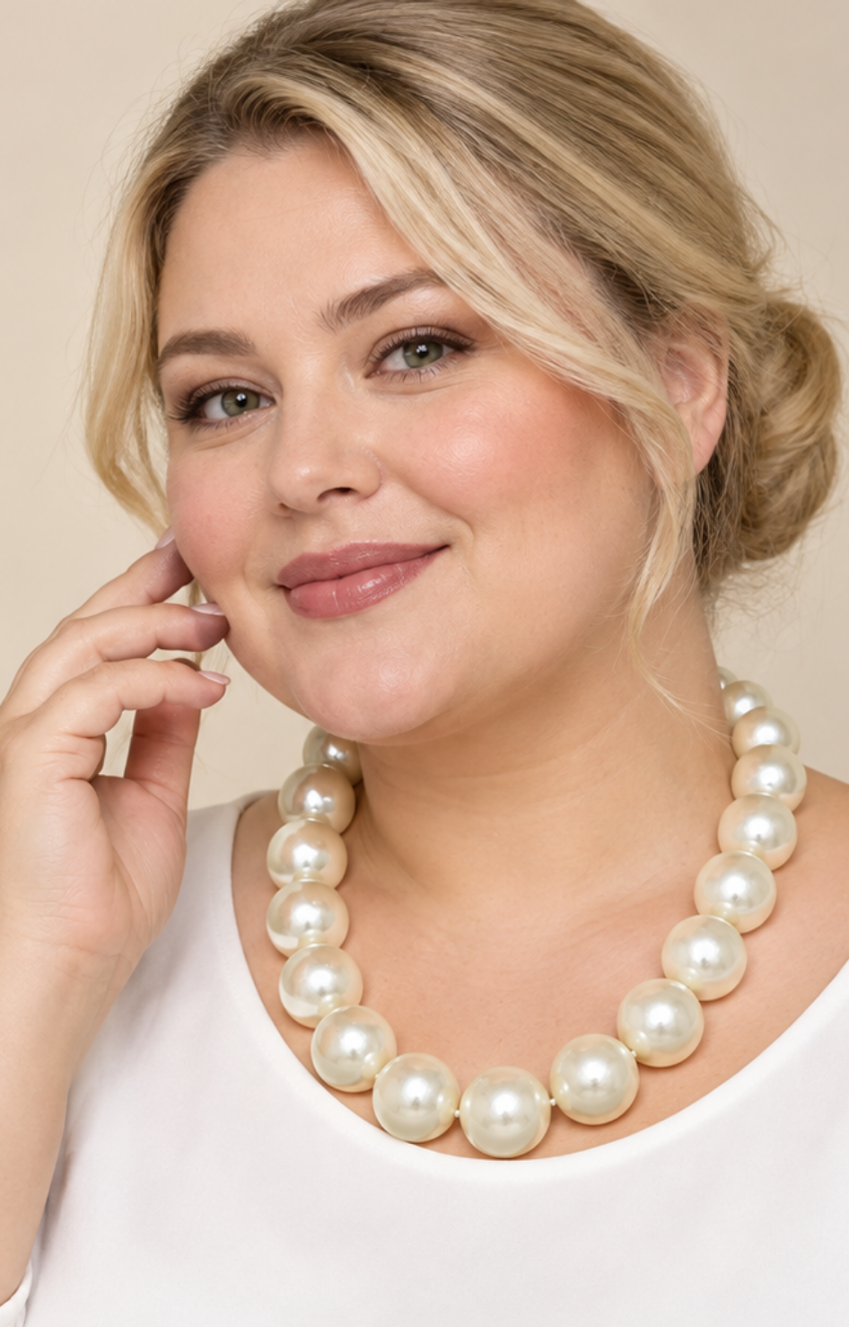 Collar de perlas grandes