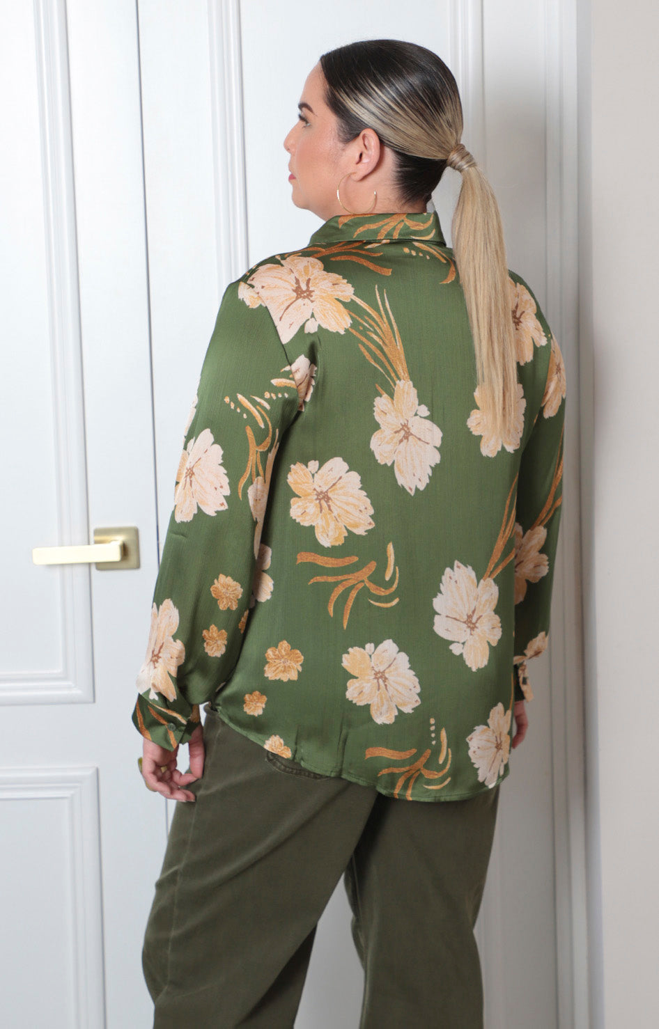 Blusa con estampado floral