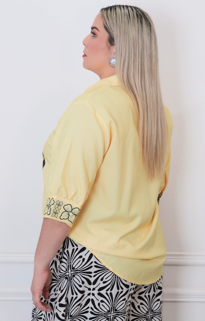 Blusa estampada de botones - BLUSAS CURVY Boutiquemirel 