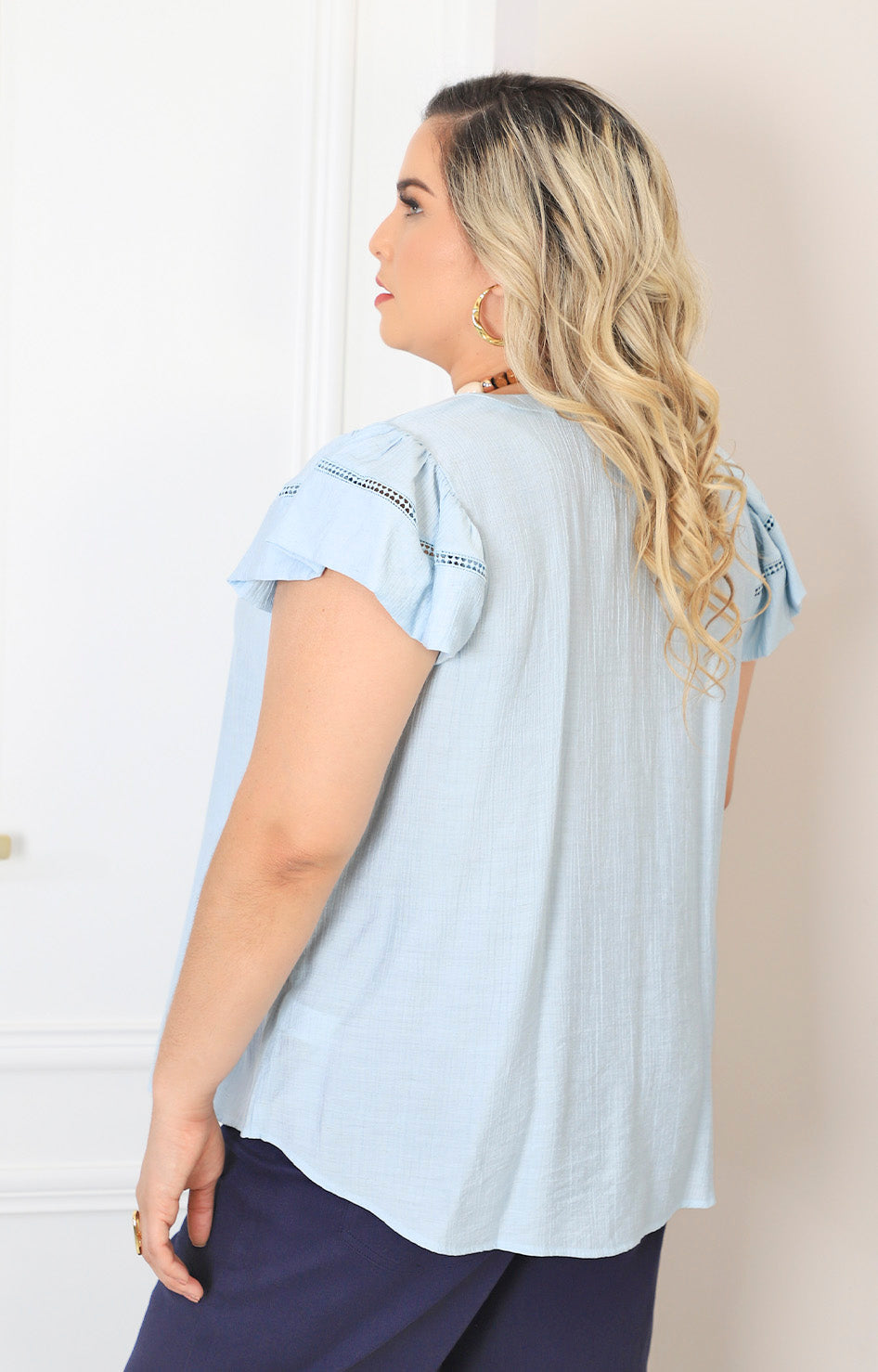Blusa azul lisa