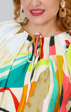 Blusa con estampado multicolor
