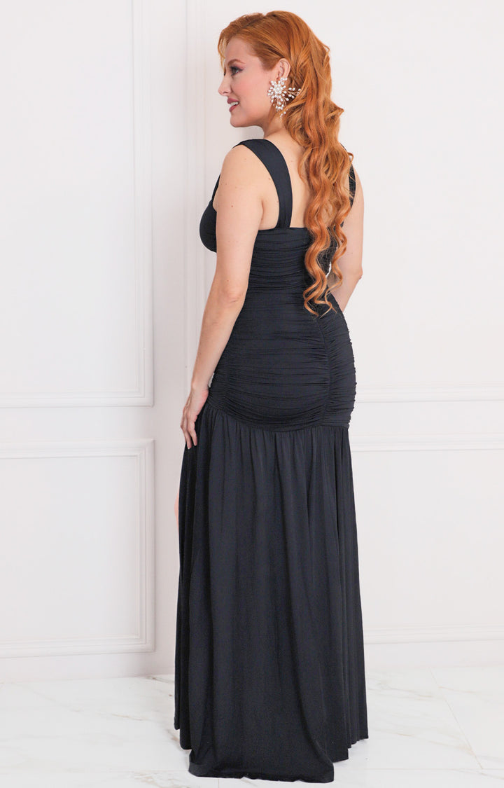Vestido negro de tirantes - VESTIDO LARGO REGULAR Boutiquemirel 