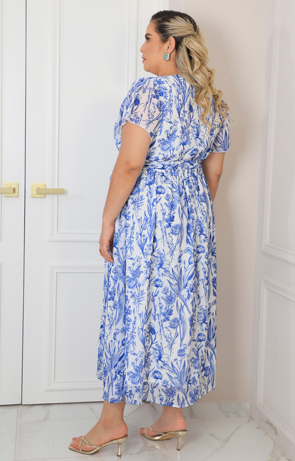 Vestido azul estampado floral