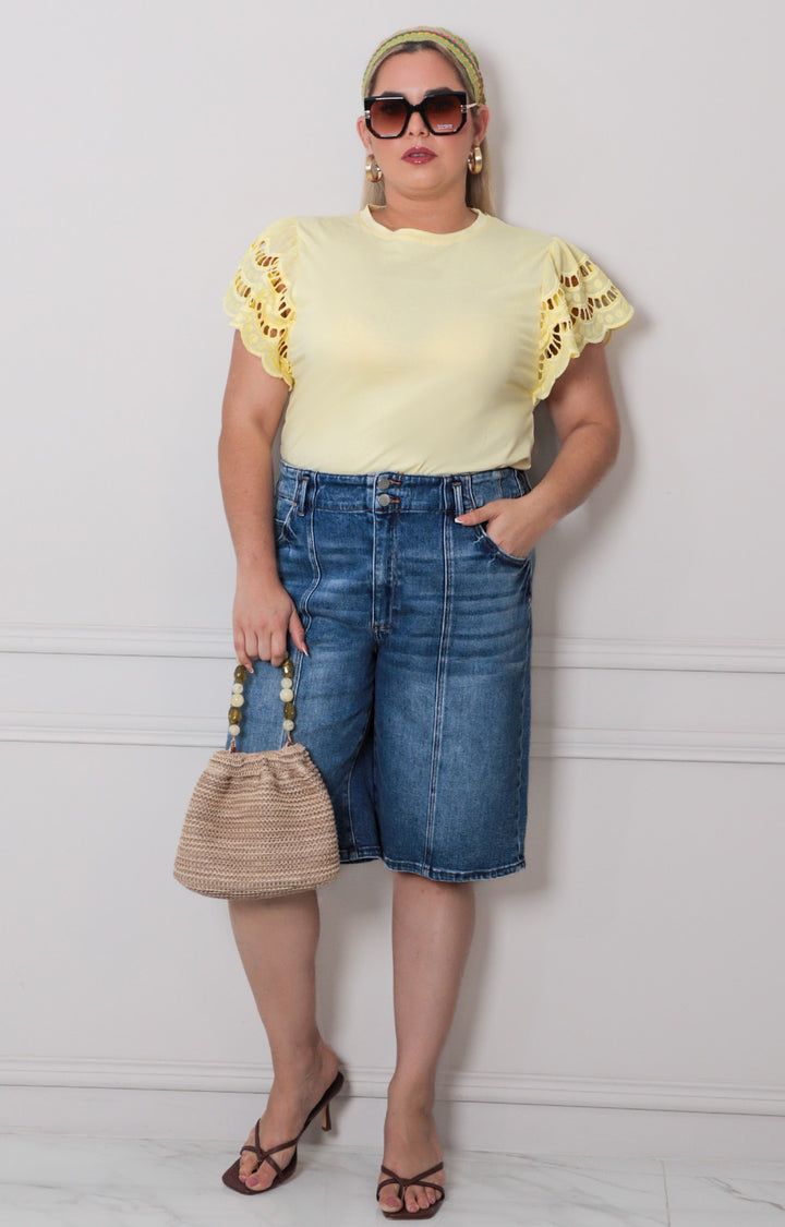 Blusa amarilla con bordado