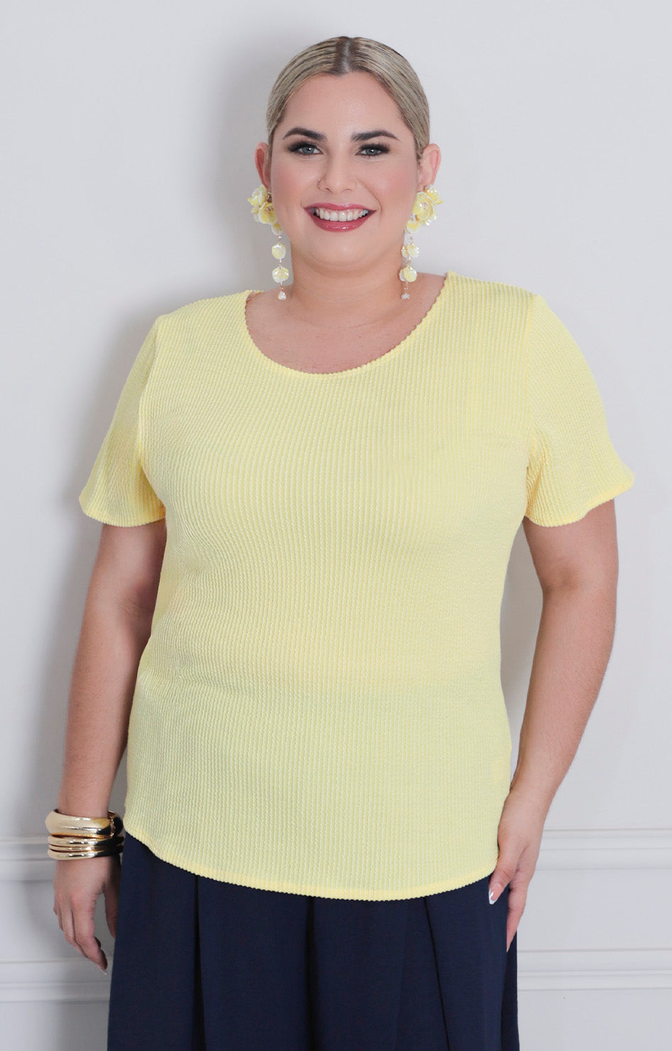 Blusa lisa con textura - BLUSAS CURVY Boutiquemirel 