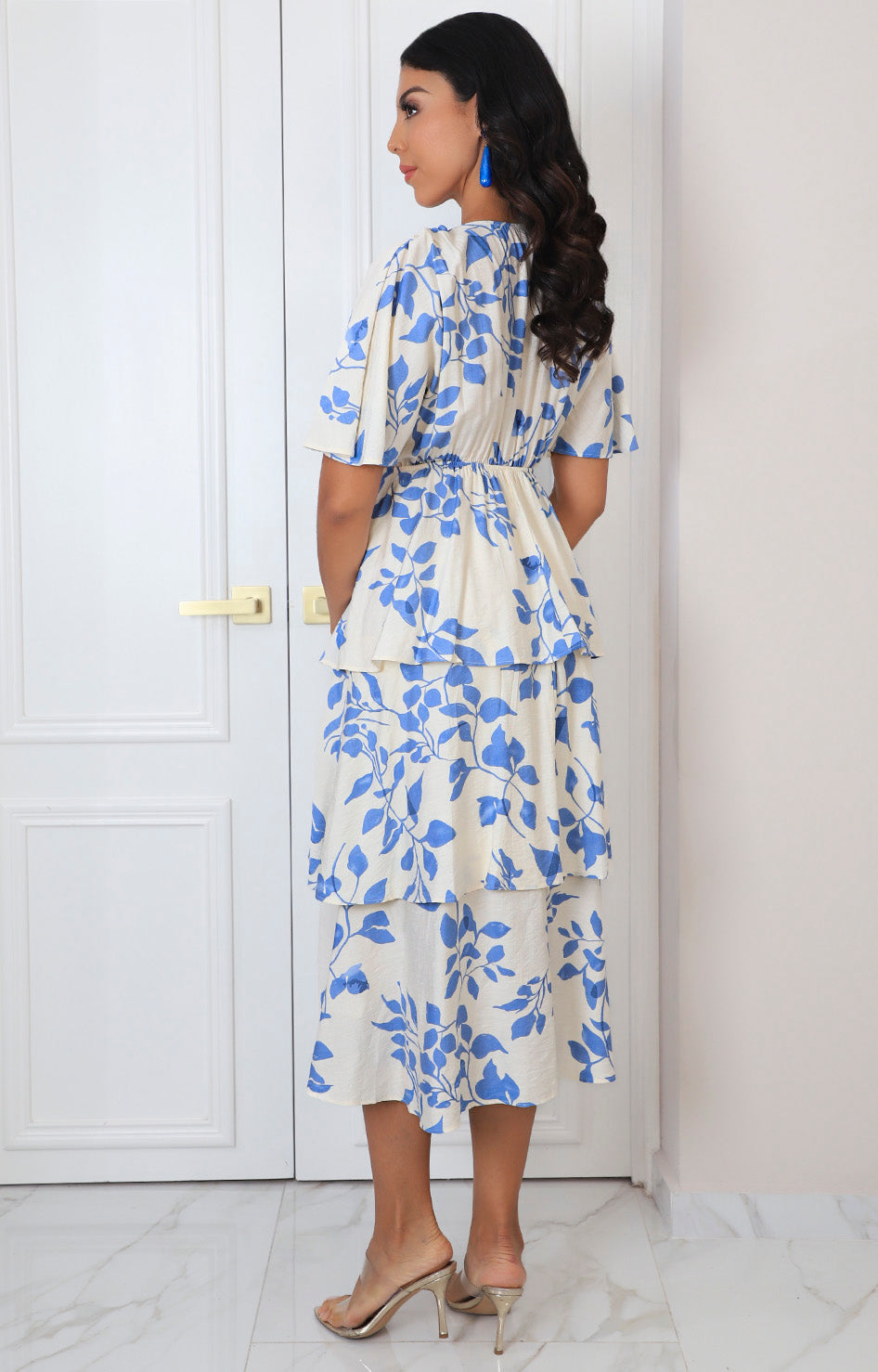 Vestido azul con estampado