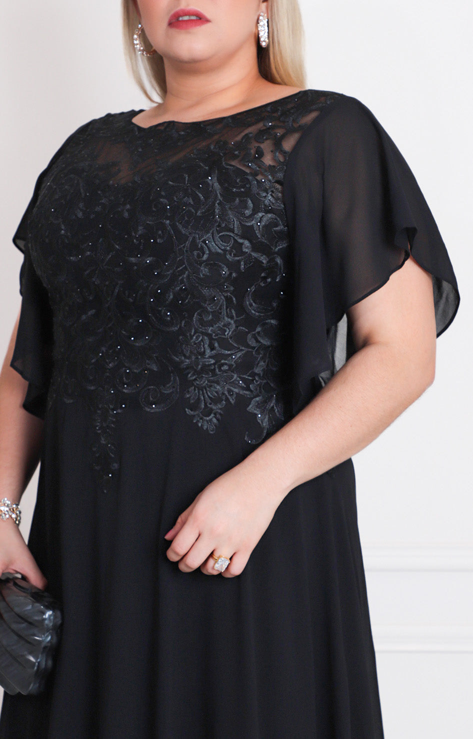Vestido negro con aplicaciones - VESTIDO LARGO CURVY Boutiquemirel 