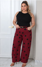Pantalón con polka dots y cinturón