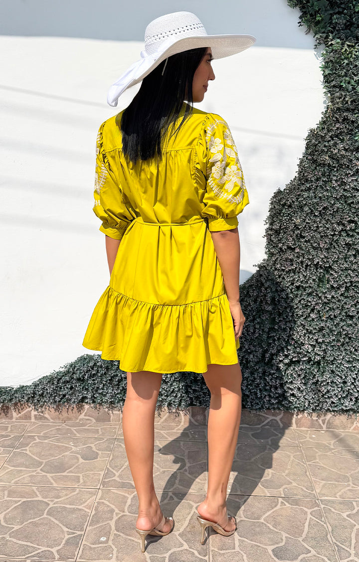 Vestido amarillo con bordado - VESTIDO CORTO REGULAR Boutiquemirel 