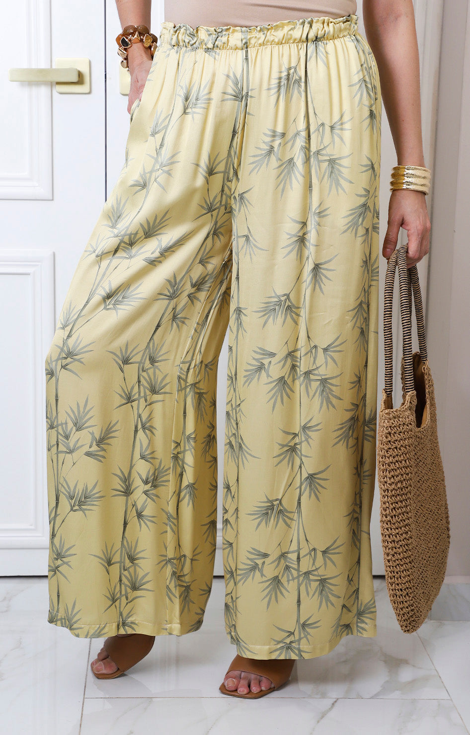 Pantalón amarillo estampado de bambú