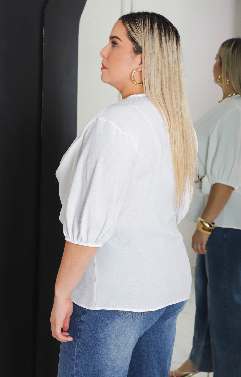Blusa envolvente con lazo