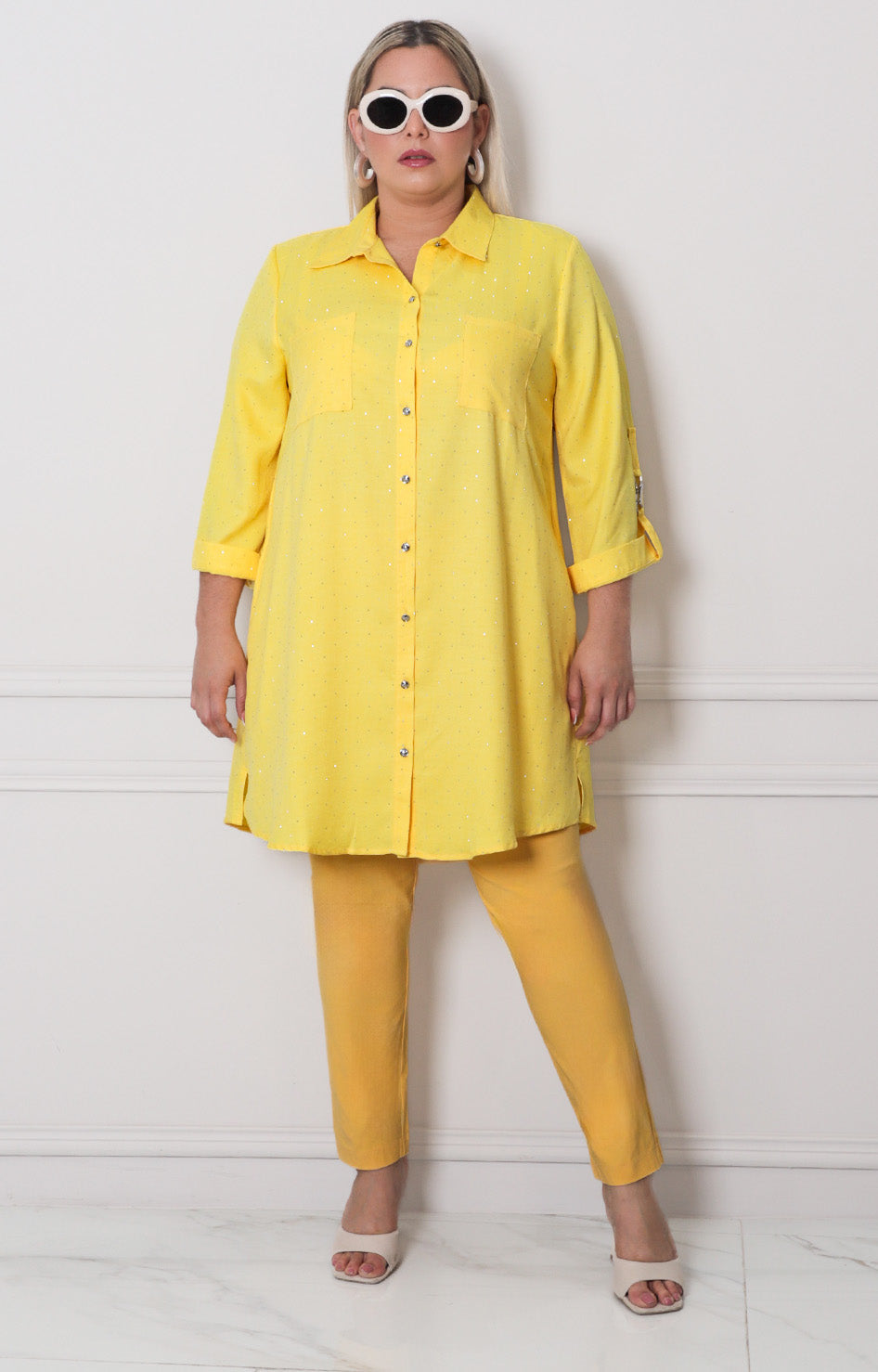 Vestido corto con brillo - VESTIDO CORTO CURVY Boutiquemirel 